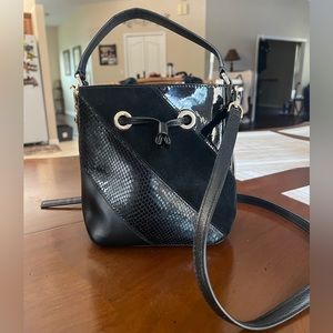 Kate Spade New York Eva mixed material small bucket bag